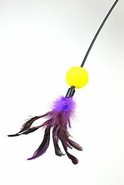 Hračka kočka Udice s peřím a míčkem