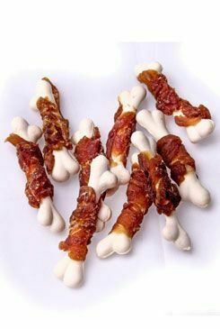 Pochoutka Kalciová kost obalená kachním masem 100g