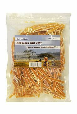 Pochoutka Sandwich treska a kuře měkký mini 230g