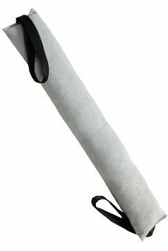 Pešek Dummy kožený s rukojetí 60x10cm KAR