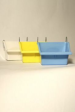 Krmítko pro exoty Q1 otevřené s háčky 200ml 12cm