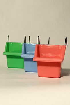 Krmítko pro exoty Q3 otevřené s háčky 65ml 7cm