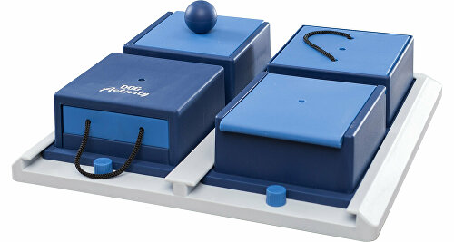 Hračka pes Dog Activity POCKER BOX 1 31x31cm TR