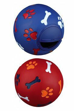 Hračka pes Míč na pamlsky pro střed.psa 11cm plast TR